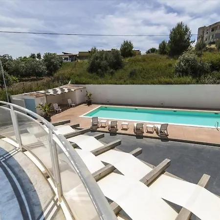 Tico Tico, Casa Con Piscina A Due Passi Dal Mare Casa de Férias San Leone