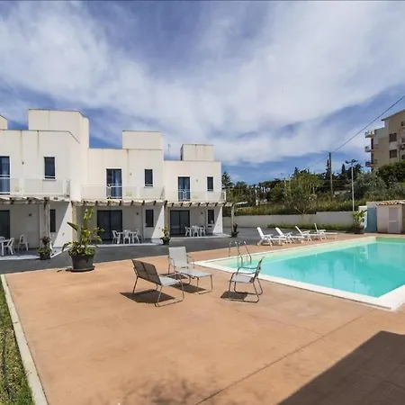 Tico Tico, Casa Con Piscina A Due Passi Dal Mare Casa de Férias